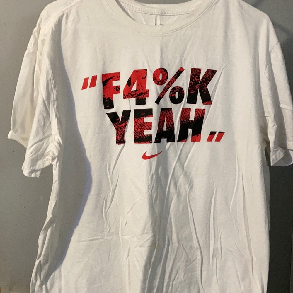 Nike T